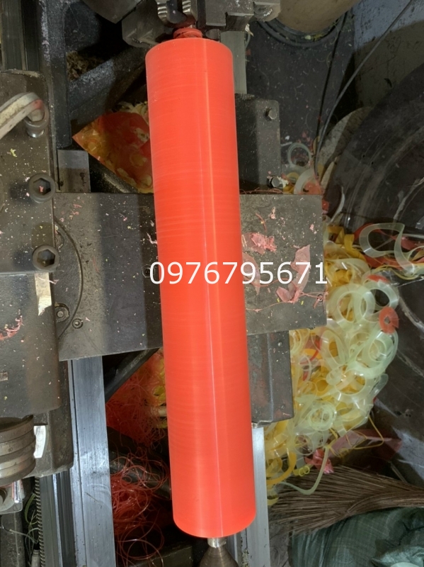 Gia C&ocirc;ng đắp Trục Pu đỏ Cao su Chịu Nhiệt