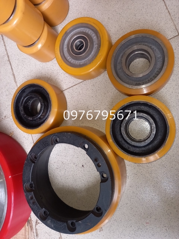 Bọc bánh xe Pu gia công bánh xe nâng điện BT,TOYOTA,HUYNDAI,DOOSAN,LINDE,KOMATSU