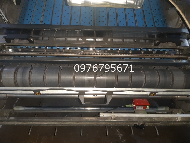 Trục cao su chạy ranh tròn cao su đen phi 160mm