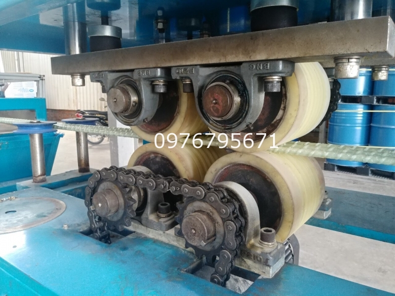 GIa công truc con lăn PU máy cán 100x100mm