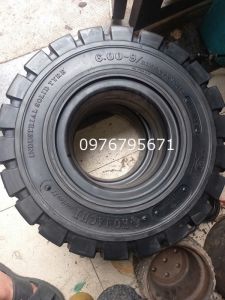 bánh xe cao su komachi 600-9